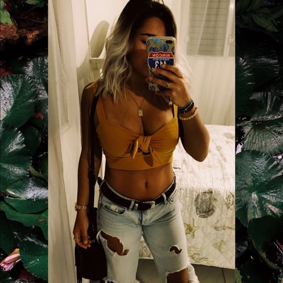 Meet your Posher, Heily - Picture 2 of 6